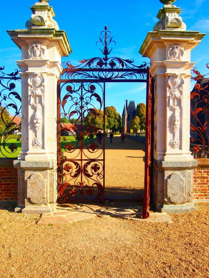 Rânes Le Beauregard Bed & Breakfast エクステリア 写真